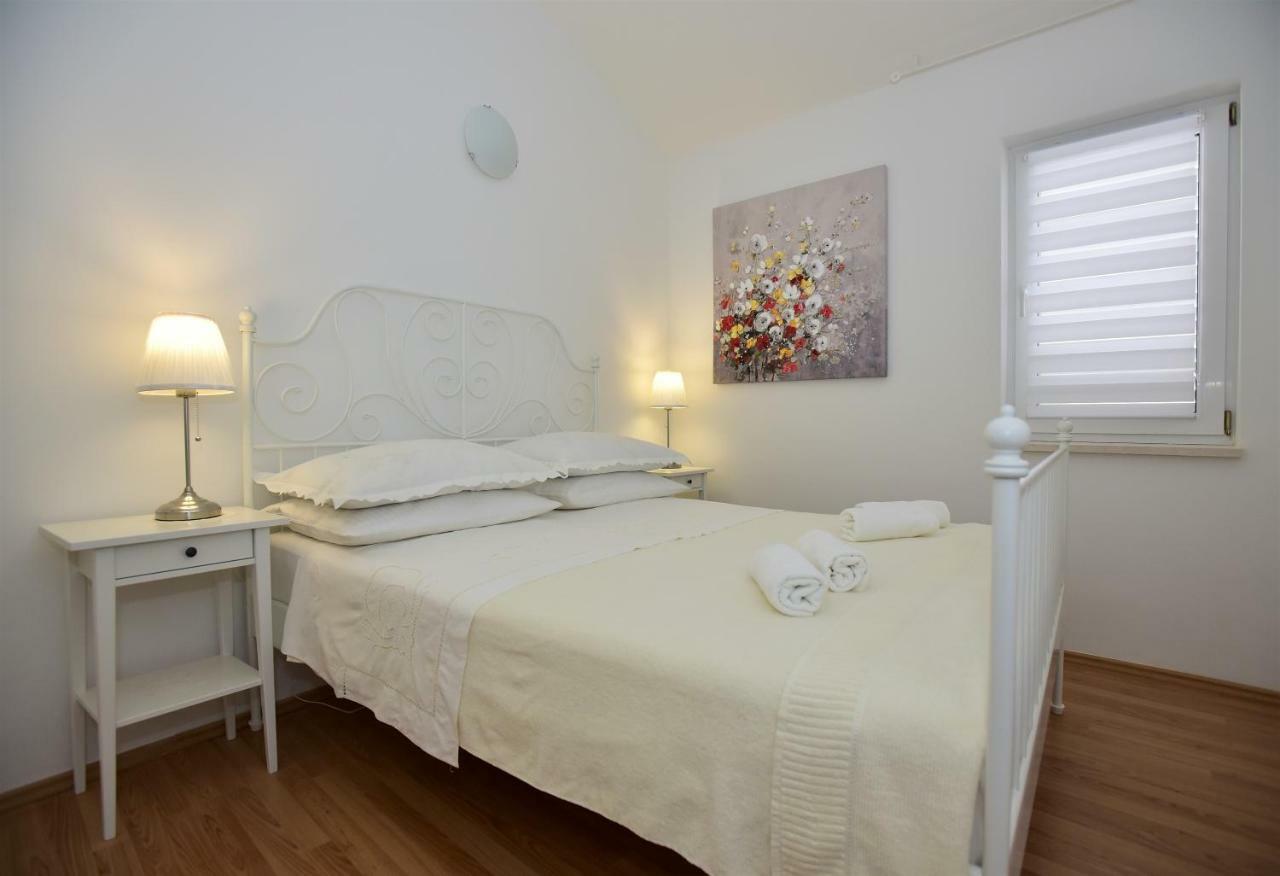 Andor - Lux, Two Beautiful Terraces With Sea & Sunset View Apartment Makarska Exterior photo